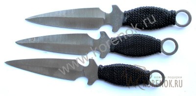 Набор метательных ножей 702-3 Общая длина mm : 165 мм 

Длина клинка: 77 мм 
Ширина клинка: 22 ммМакс. толщина клинка mm : 2.1 мм

 