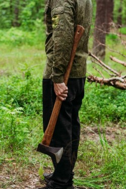 Колун  большой. - Колун  большой.