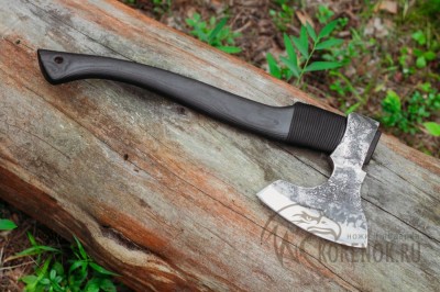 Топор Варяг большой (сталь У8А) 



Общая длина мм::
750


Длина клинка мм::
150


Ширина клинка мм::
210


Толщина клинка мм::
-




 