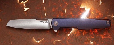 Нож складной Snob M390/Titanium 


Общая длина мм::
230


Длина клинка мм::
103


Ширина клинка мм::
23


Толщина клинка мм::
3.2


