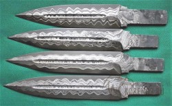 Клинок ДСН-43 (сталь У8 ламинированная дамасской сталью с добавлением никеля) - Клинок ДСН-43 (сталь У8 ламинированная дамасской сталью с добавлением никеля)